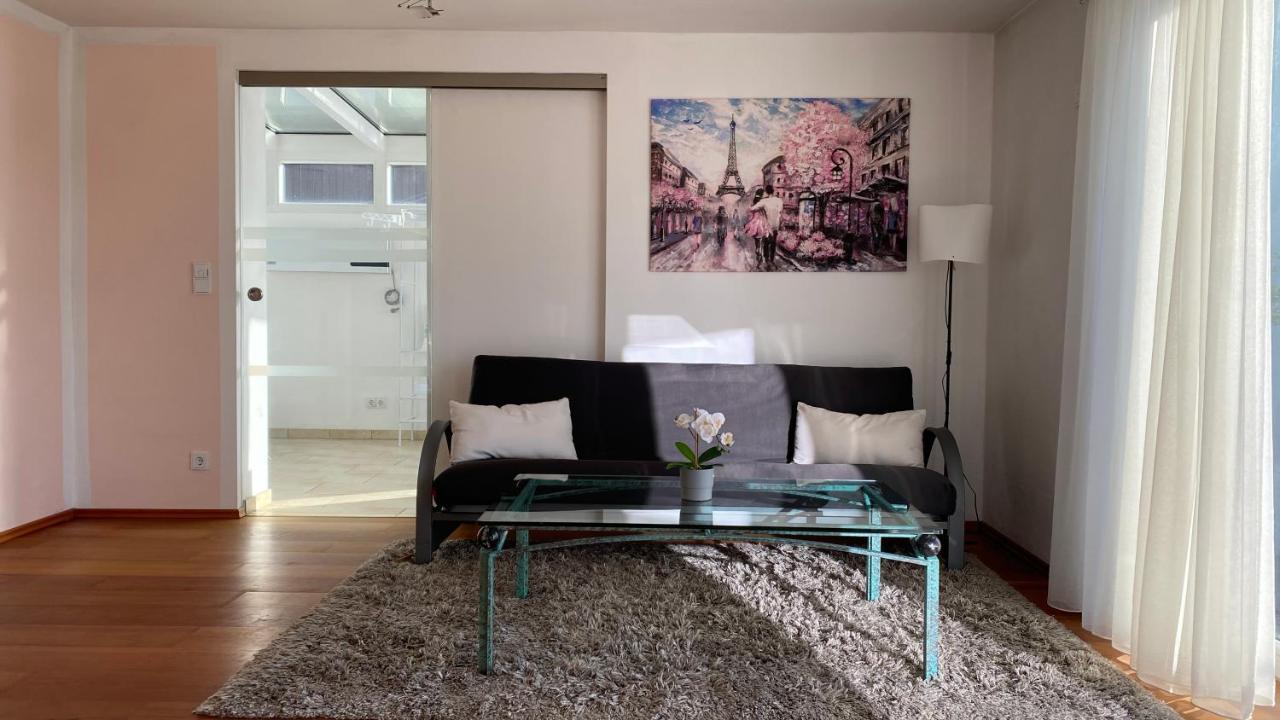 Fewo Luxus Wohnung Im Eigenen Ferienhaus, 120 Qm, Naehe Regensburg Mit Balkon, Terrasse & Garten, Gute Zuganbindung Laber Zewnętrze zdjęcie