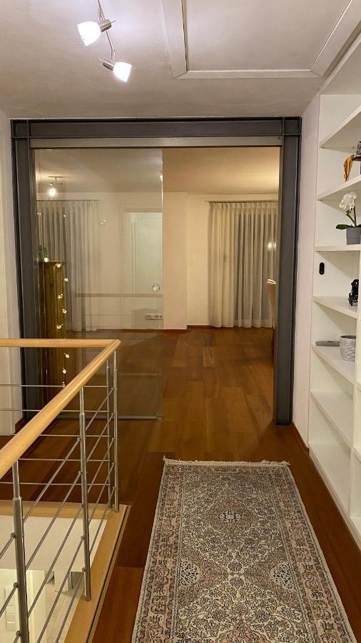Fewo Luxus Wohnung Im Eigenen Ferienhaus, 120 Qm, Naehe Regensburg Mit Balkon, Terrasse & Garten, Gute Zuganbindung Laber Zewnętrze zdjęcie