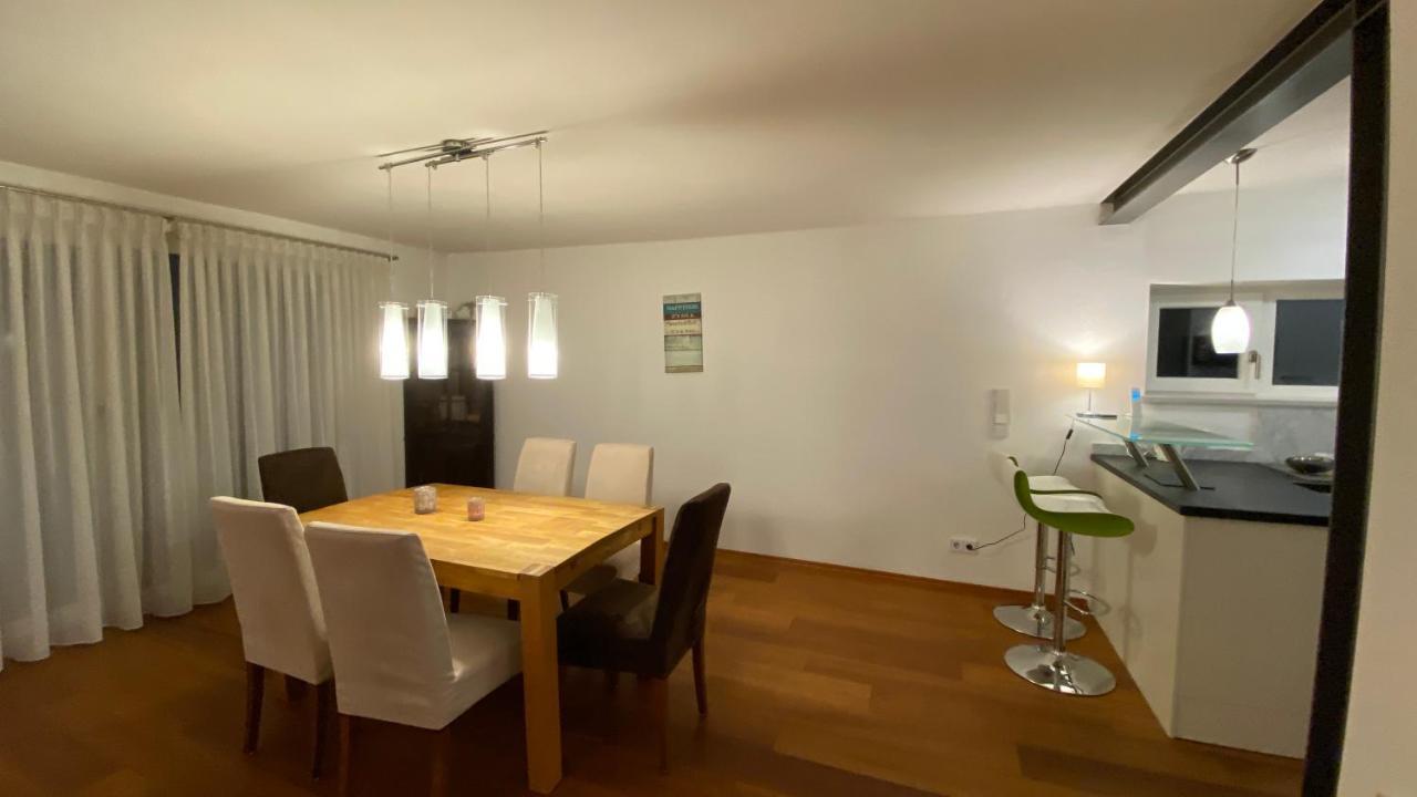 Fewo Luxus Wohnung Im Eigenen Ferienhaus, 120 Qm, Naehe Regensburg Mit Balkon, Terrasse & Garten, Gute Zuganbindung Laber Zewnętrze zdjęcie