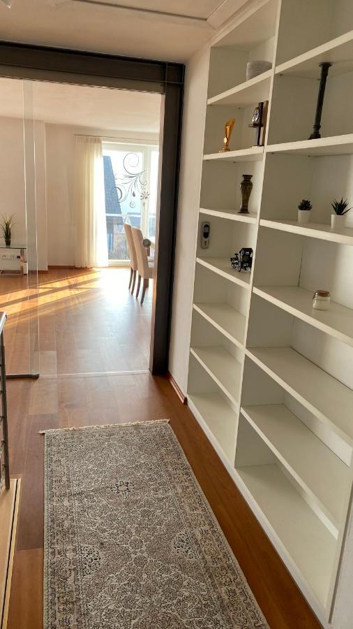 Fewo Luxus Wohnung Im Eigenen Ferienhaus, 120 Qm, Naehe Regensburg Mit Balkon, Terrasse & Garten, Gute Zuganbindung Laber Zewnętrze zdjęcie