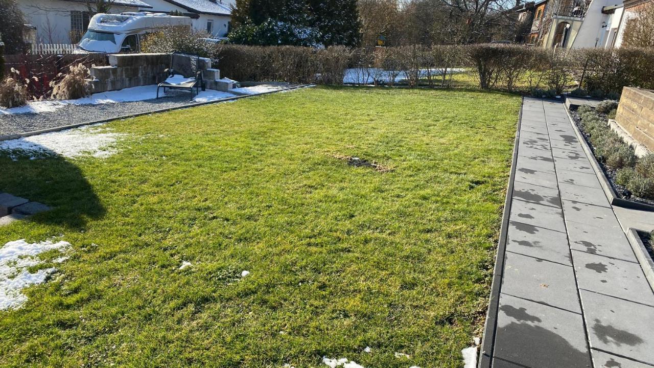 Fewo Luxus Wohnung Im Eigenen Ferienhaus, 120 Qm, Naehe Regensburg Mit Balkon, Terrasse & Garten, Gute Zuganbindung Laber Zewnętrze zdjęcie